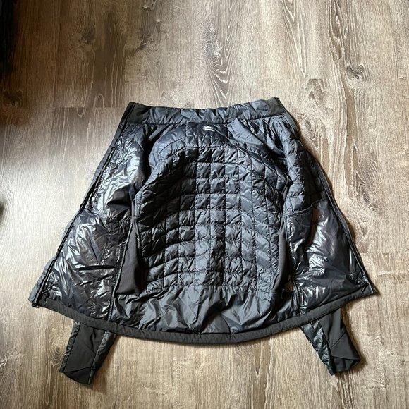 Men's Black Quilted Jacket - Picture 2 of 5